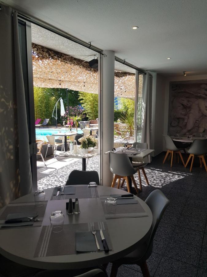 Hotel La Cle Saint-André-de-Sangonis Екстериор снимка